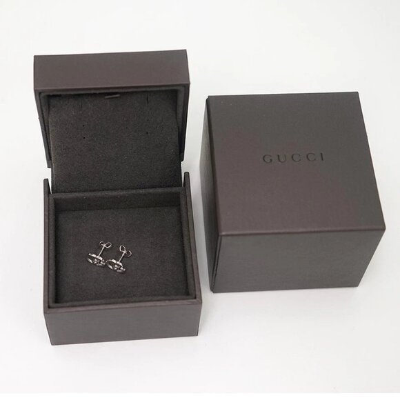 GUCCI Interlocking G Logos Stud Earrings 18 White Gold 750 Auth - Picture 4 of 5